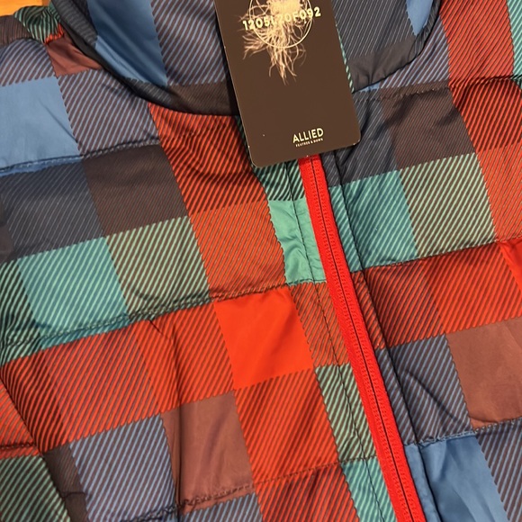 🌸New Land’s End Down Vest 600 Puffer Responsible Down Size Medium Plaid - Picture 2 of 8